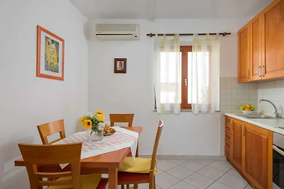 Ferienwohnung mit Klimaanlage und Balkon