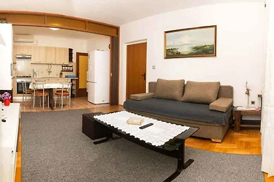Ferienwohnung mit Klimaanlage und Grill