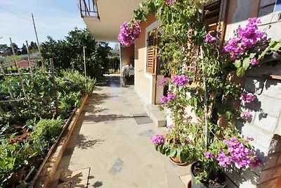 Ferienwohnung mit Klimaanlage und Terrasse