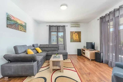 Ferienwohnung mit privatem Pool