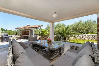 Villa Luxusvilla mit Pool