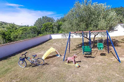 Ferienwohnung mit Pool und Klimaanlage