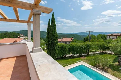 Villa mit Klimaanlage und Pool