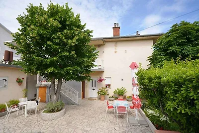 Ferienwohnung mit Terrasse und Internet