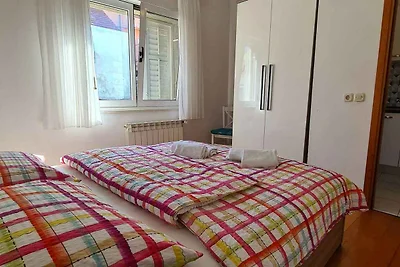 apartman za odmor Obiteljski odmor Jelsa