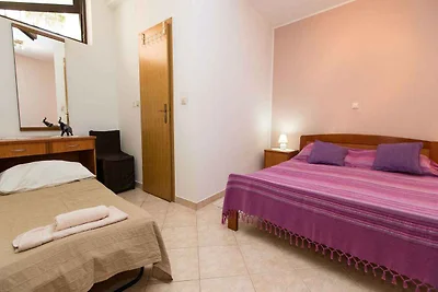 Ferienwohnung mit Terrasse und Klimaanlage