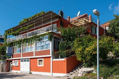 Ferienwohnung mit Balkon und Meerblick