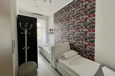 Ferienhaus im Zentrum mit Balkon