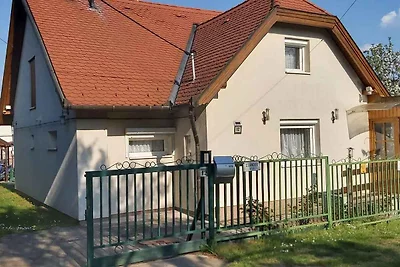 Ferienhaus mit Klimaanlage und Panorama auf d