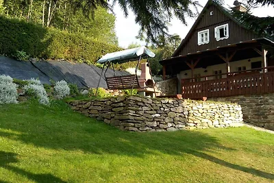 Ferienhaus mit Spielplatz und Panorama