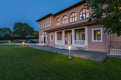 Villa mit Klimaanlage und Pool