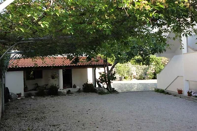 Ferienwohnung mit Balkon, Grill, Garten und