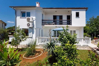 Ferienwohnung mit zwei Bäder und Terrasse