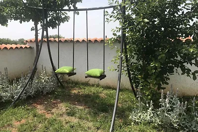 Ferienhaus mit Pool und Fitness