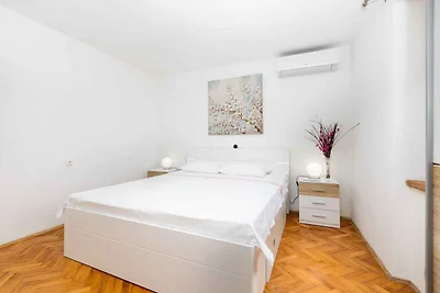Vakantiehuis Ontspannende vakantie Vrbnik