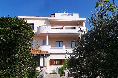 Ferienwohnung mit Grill, Garten, Klimaanlage 