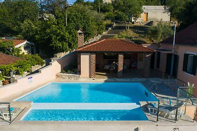 Ferienhaus mit Pool