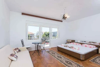 Ferienhaus mit Aussenpool