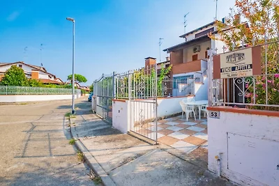 Ferienhaus mit Garten und Grill