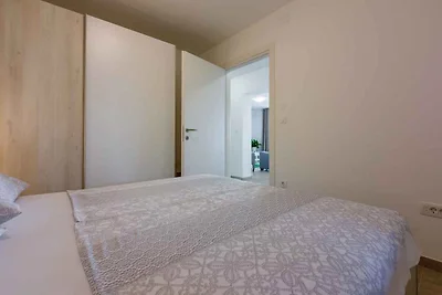 Ferienwohnung mit Terrasse und Klimaanlage