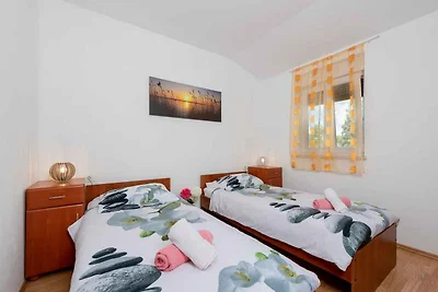 Ferienhaus mit Klimaanlage und Pool