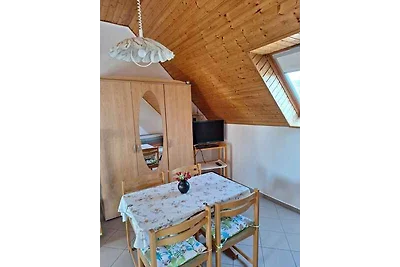 Ferienwohnung mit Gartenpavillon