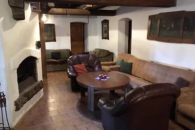 Ferienhaus stilvoll eingerichtet mit Kamin un