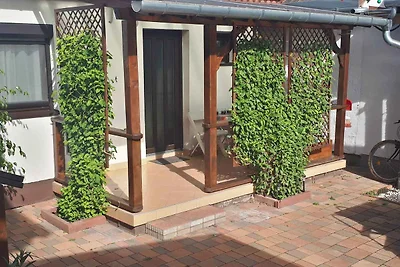 Ferienwohnung in Zentrumsnähe mit Pool und