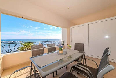 Modernes Ferienapartment Batela mit Meerblick