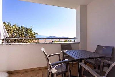 Ferienwohnung mit Klimaanlage und Meerblick
