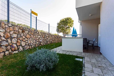 Ferienwohnung mit Klimaanlage und Terrasse