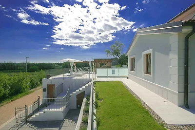 Villa mit Klimaanlage und Pool