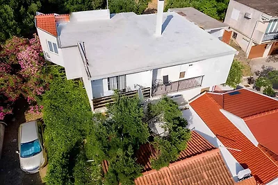 Ferienwohnung mit Klimaanlage und Balkon
