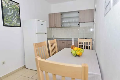 Ferienwohnung mit Klimaanlage und Balkon