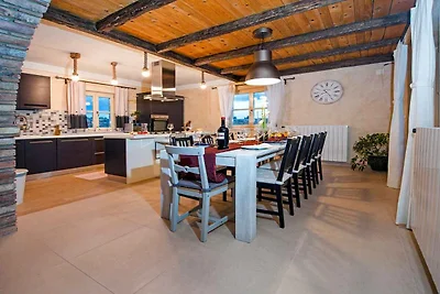 Villa mit Klimaanlage und Pool