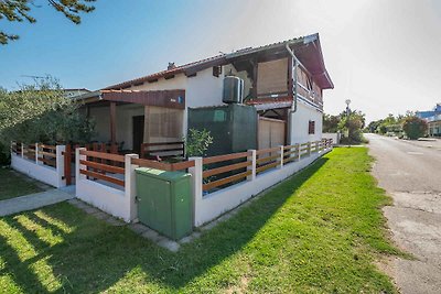 Ferienwohnung mit Terrasse und Klimaanlage