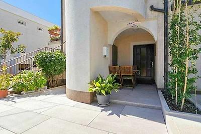Ferienwohnung mit Terrasse und Grill