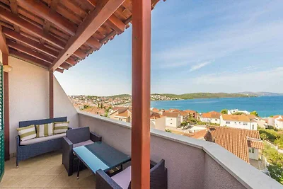 Apartment mit Schlafzimmern und Meerblick in