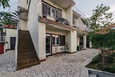 Ferienwohnung mit Meerblick und Pool