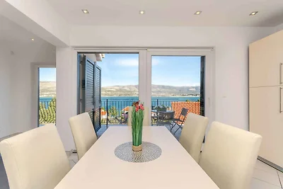 Ferienwohnung mit Klimaanlage und Blick auf d