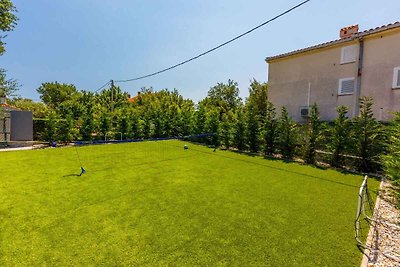Ferienhaus mit Aussenpool und 4 Schlafzimmern