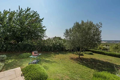 Villa mit Pool und Klimanlage