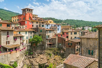 Ferienwohnung mit Schwimmbad und Parkplatz