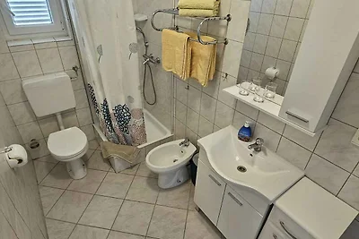 Ferienwohnung ZWEI-ZIMMER-WOHNUNG