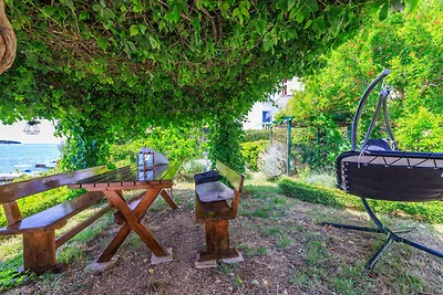 Ferienwohnung mit Balkon und Grill