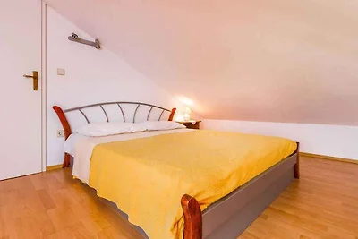 Ferienwohnung mit Garten und Grill