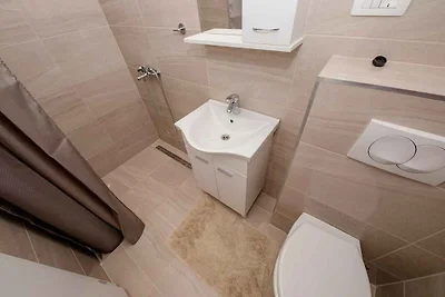 Standard-Apartment mit eigenem Bad und