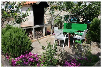 Ferienwohnung mit Klimaanlage und Balkon