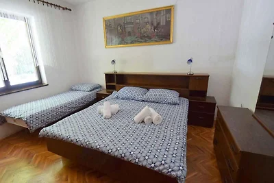 Appartamento Vacanza con famiglia Omisalj