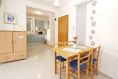Holiday flat family holiday Baska